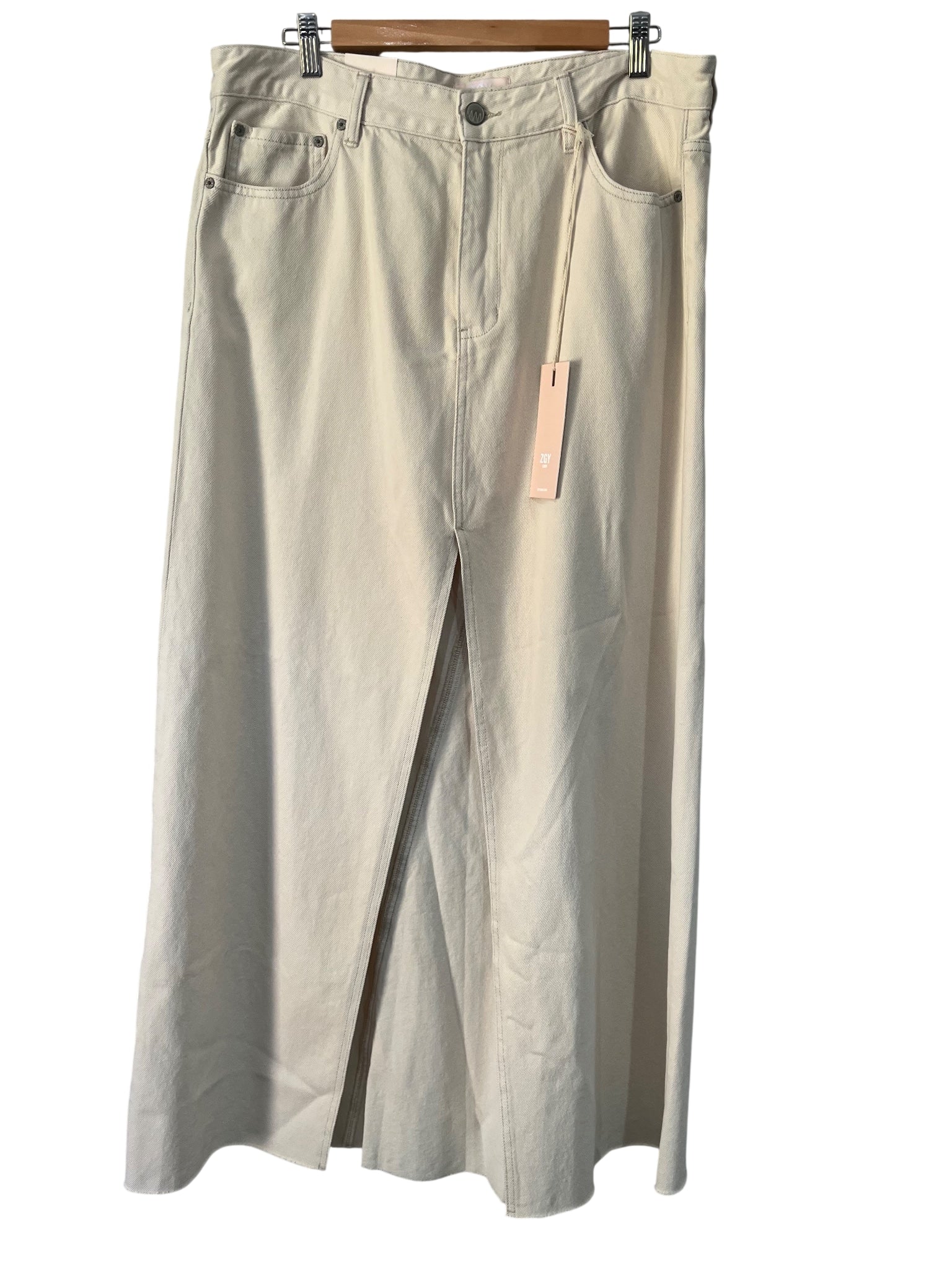 ZGY Denim Hi Mum Raw Hem Denim Maxi Skirt Moonstone XL - Image 1