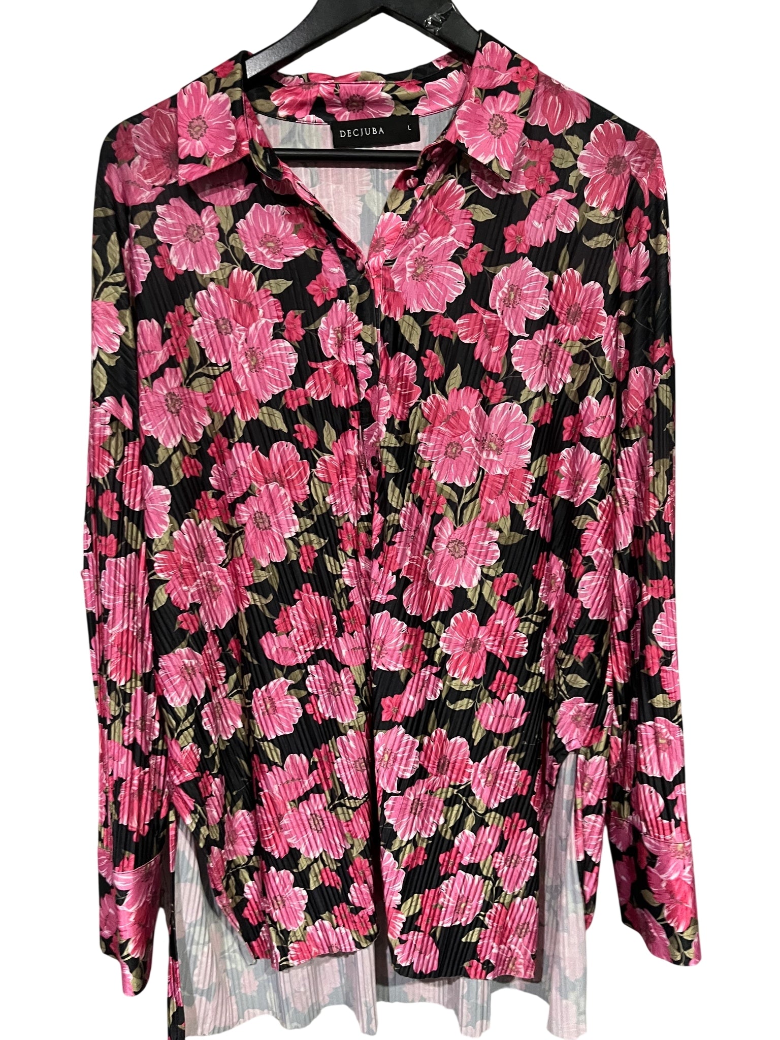 Decjuba Pleated Floral Button-Down Blouse Size L - Image 1