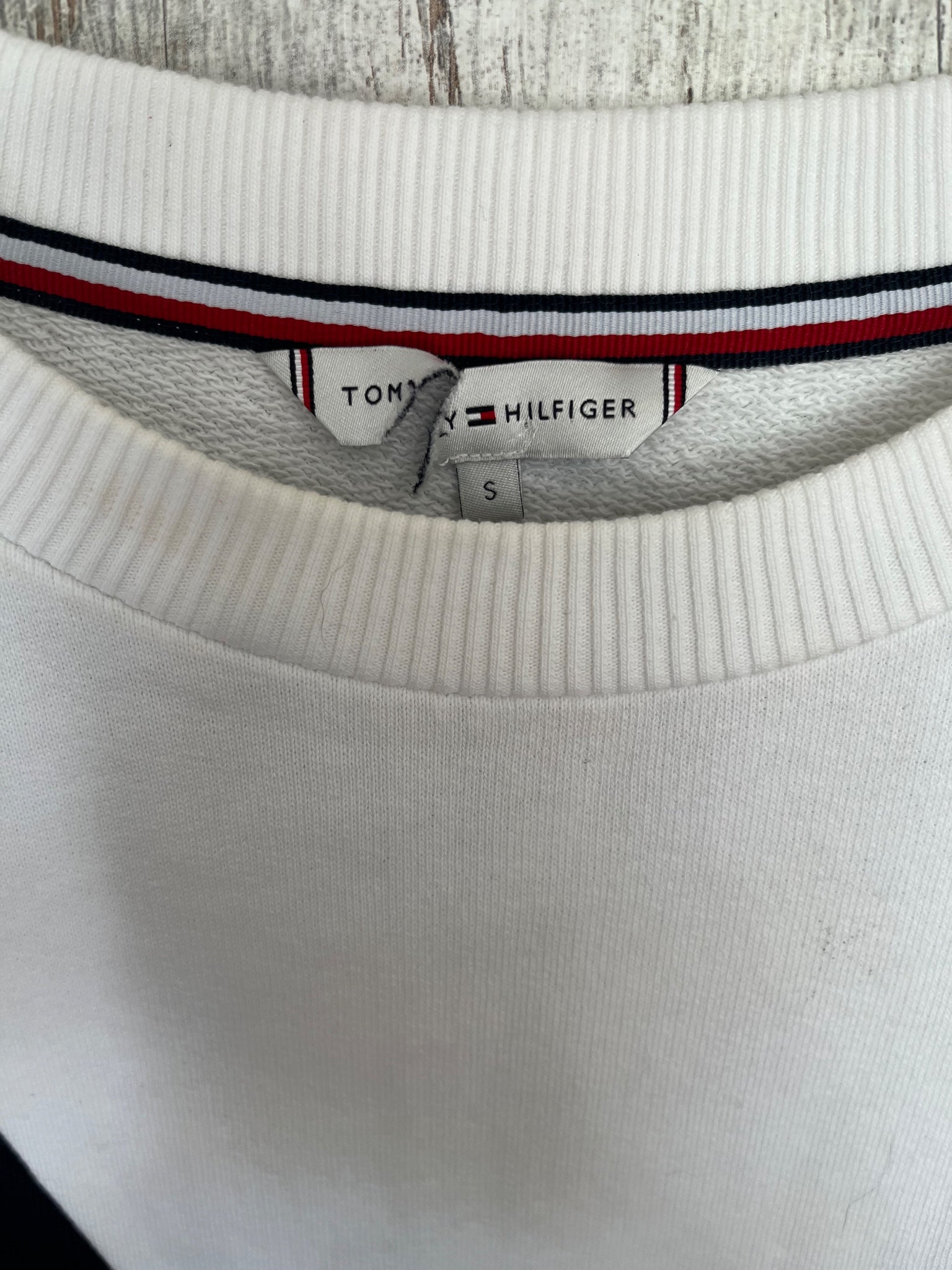 Tommy Hilfiger Colorblock V-Insert Sweatshirt - Image 2