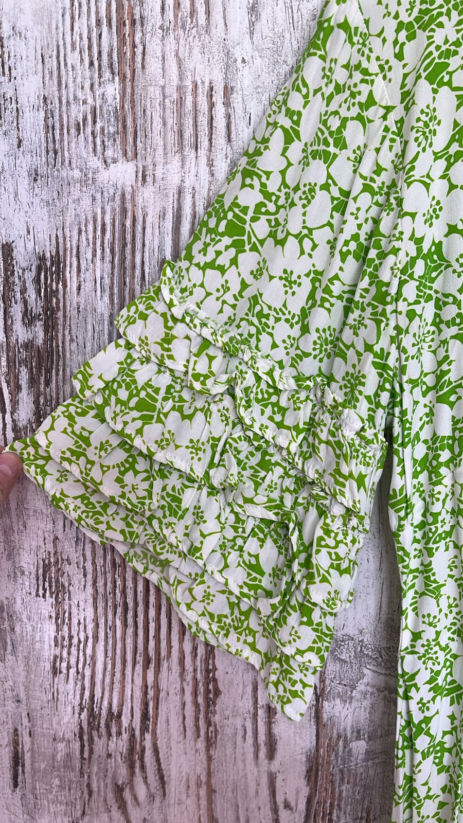 Faithfull the Brand Green Floral Ruffle Sleeve Dress - Image 2