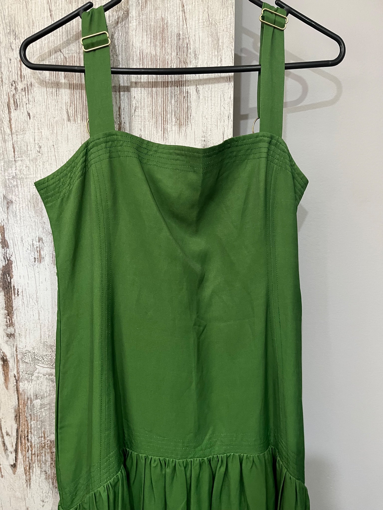 La Maise Studio Green Floral Midi Sundress - Image 2
