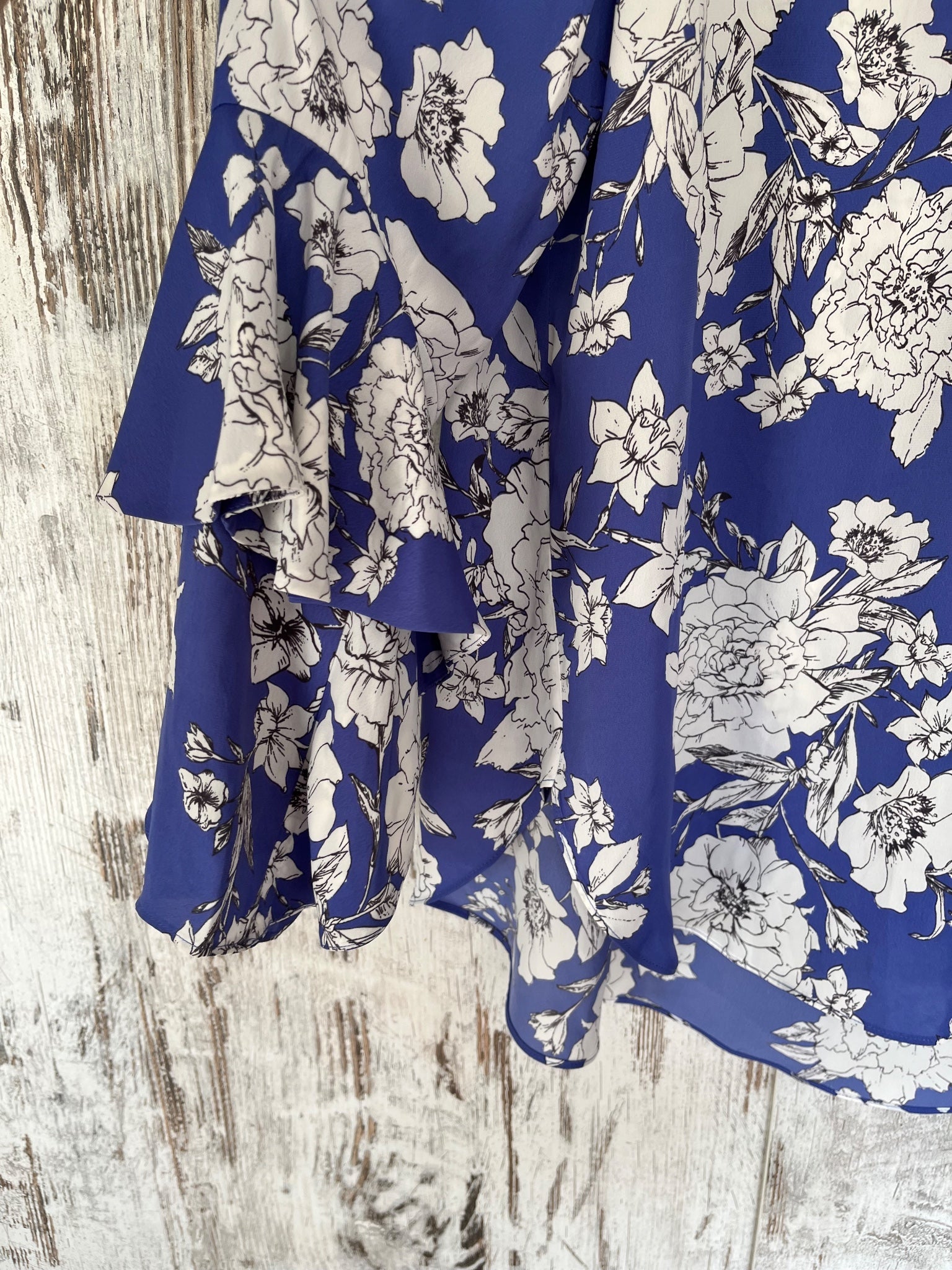 Witchery Blue Floral Tiered Bell Sleeve Blouse - Image 2