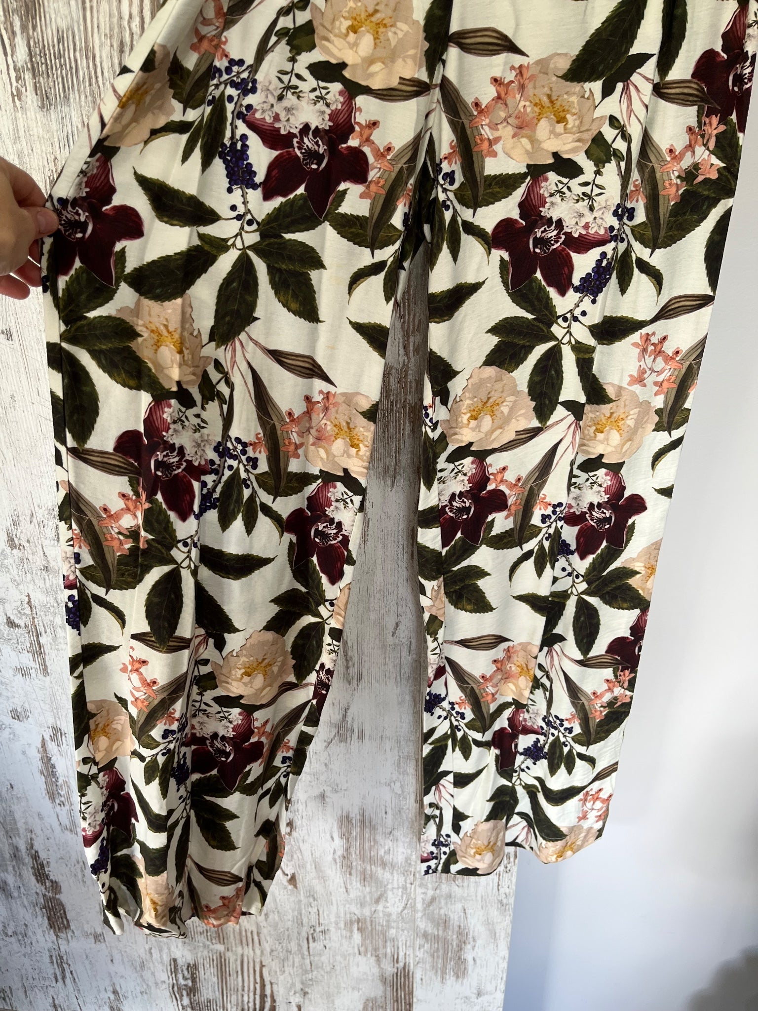 Women's SHEIKE Floral Print Wide Leg Tie-Waist Trousers - Image 2