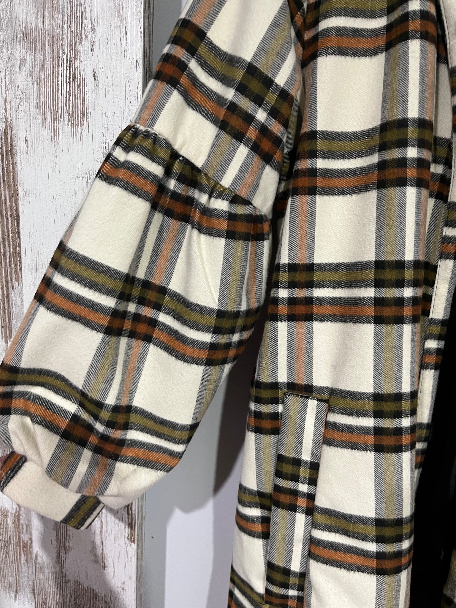 Sass Women's Plaid Longline Coat With Balloon Sleeves - Image 2