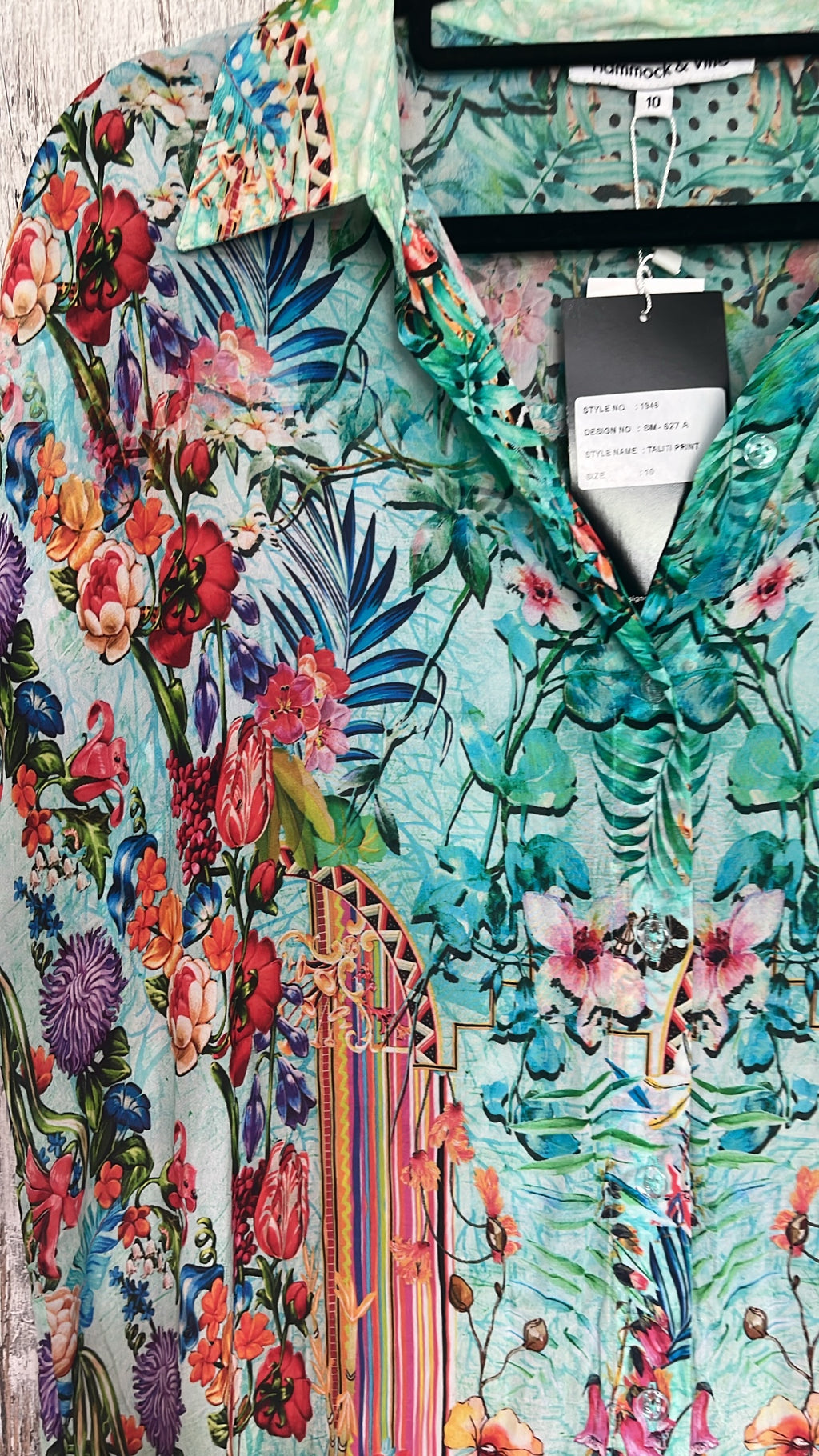Hammock & Vine Taliti Print Button Down Shirt Size 10 - Image 2