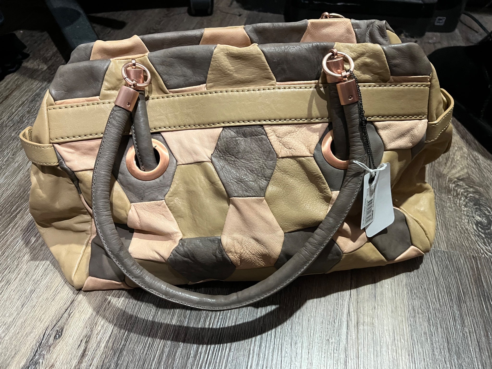 Mimco Tuileries Everyday Bag Sand Patchwork Leather Handbag - Image 2