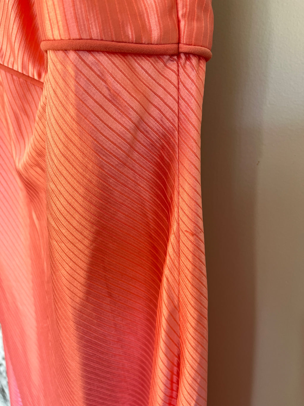 BY JOHNNY. Coral Satin Textured Slip Dress - Image 2