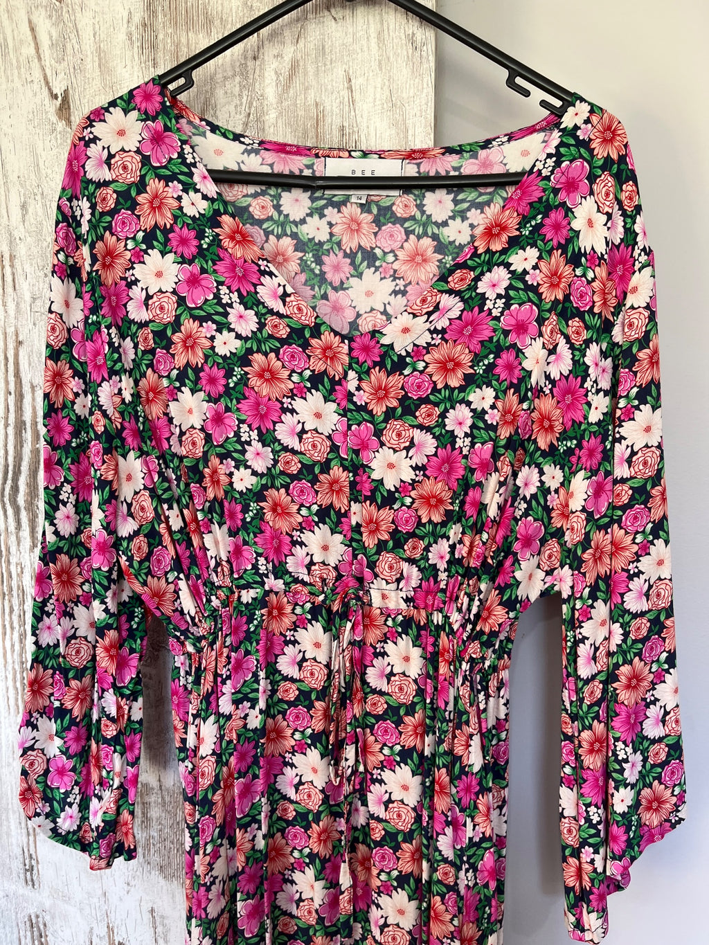 Bee Maddison Floral V-Neck Midi Dress - Image 2
