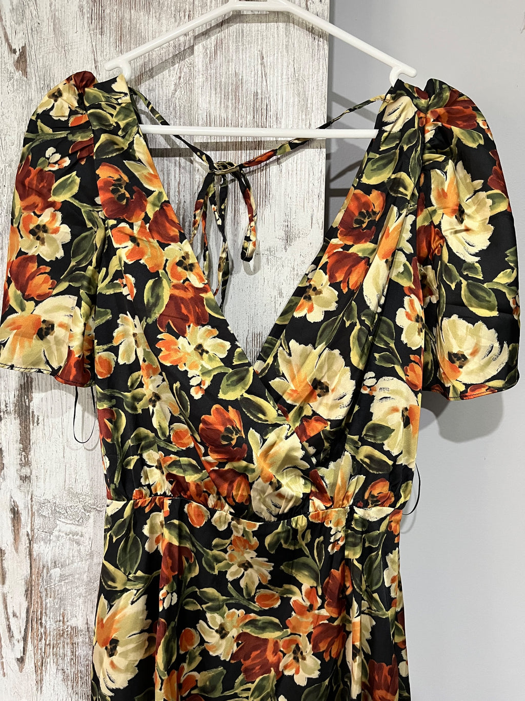 SAJEL Diana Floral Puff Sleeve Midi Dress rrp $229  - Image 2