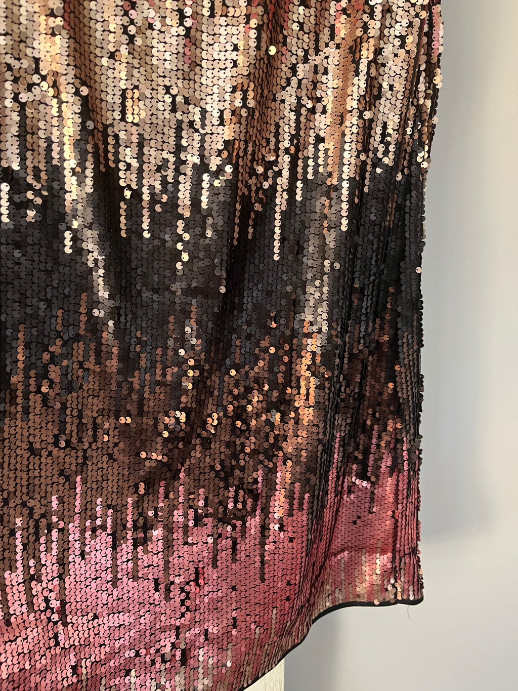 We Are The Others Skylar Sequin Ombre Midi Skirt New With Tags - Image 2