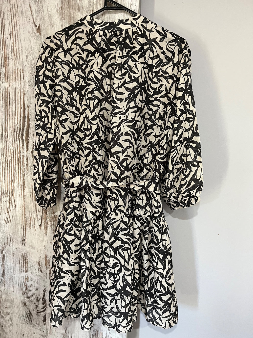 Caravan & Co Black and White Leaf Print Shirt Dress Size 10 - Image 3