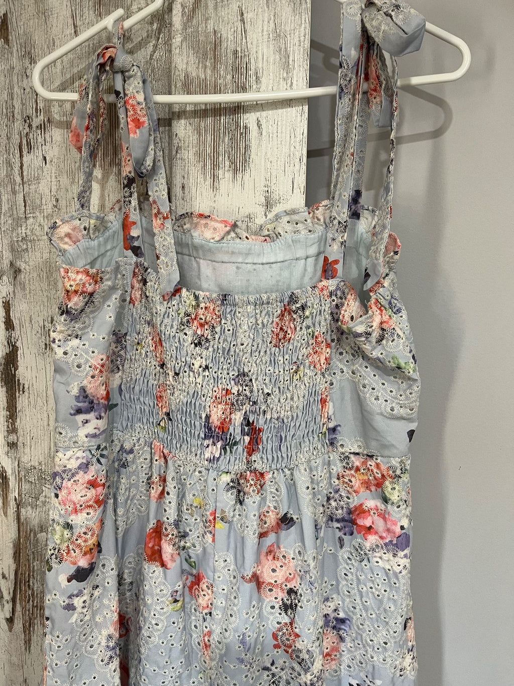 Dahlia & Sun Floral Eyelet Tiered Midi Dress size S - Image 3