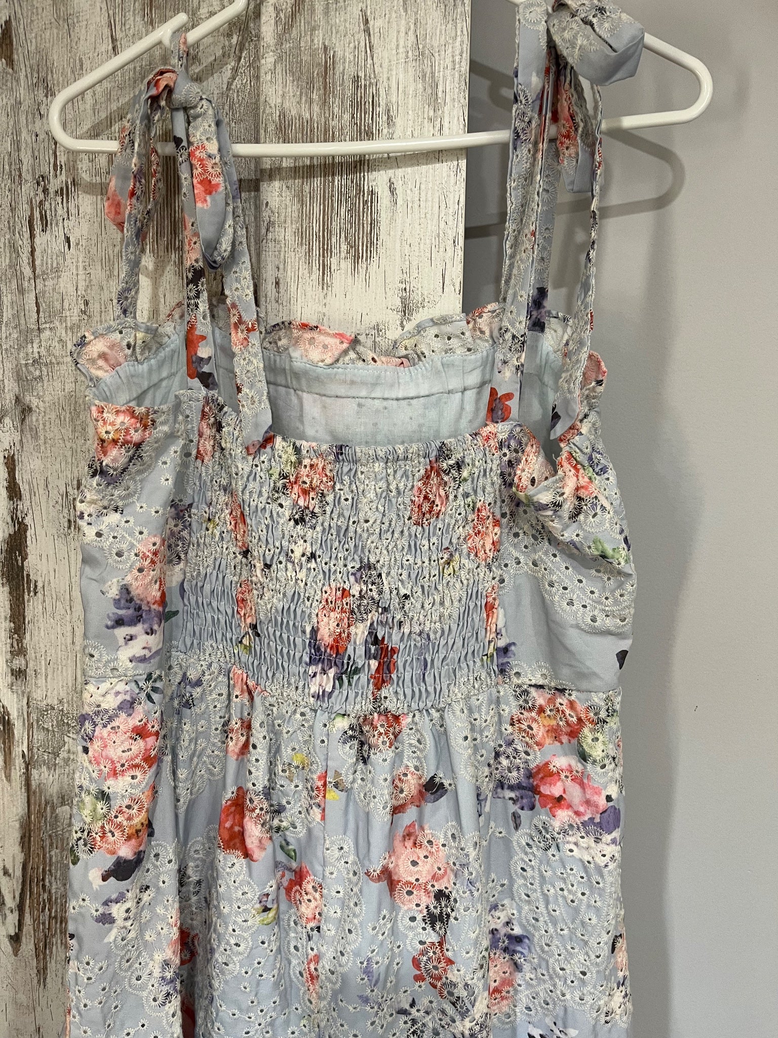 Dahlia & Sun Floral Eyelet Tiered Midi Dress size S - Image 3