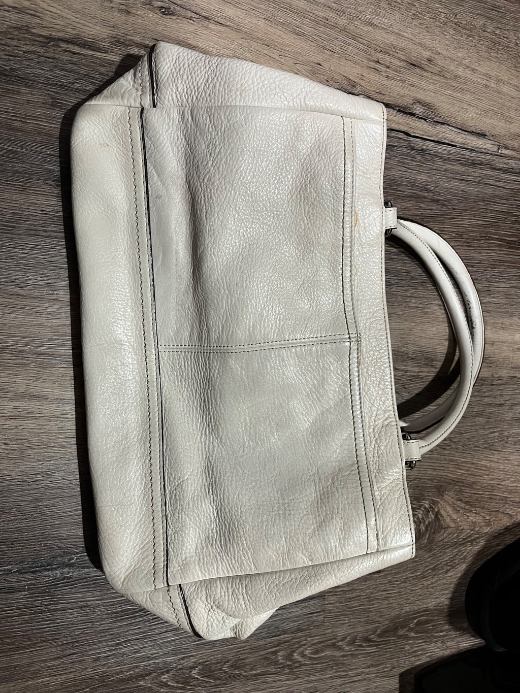 Coach Legacy Pebbled Leather Turnlock Satchel White - Image 3