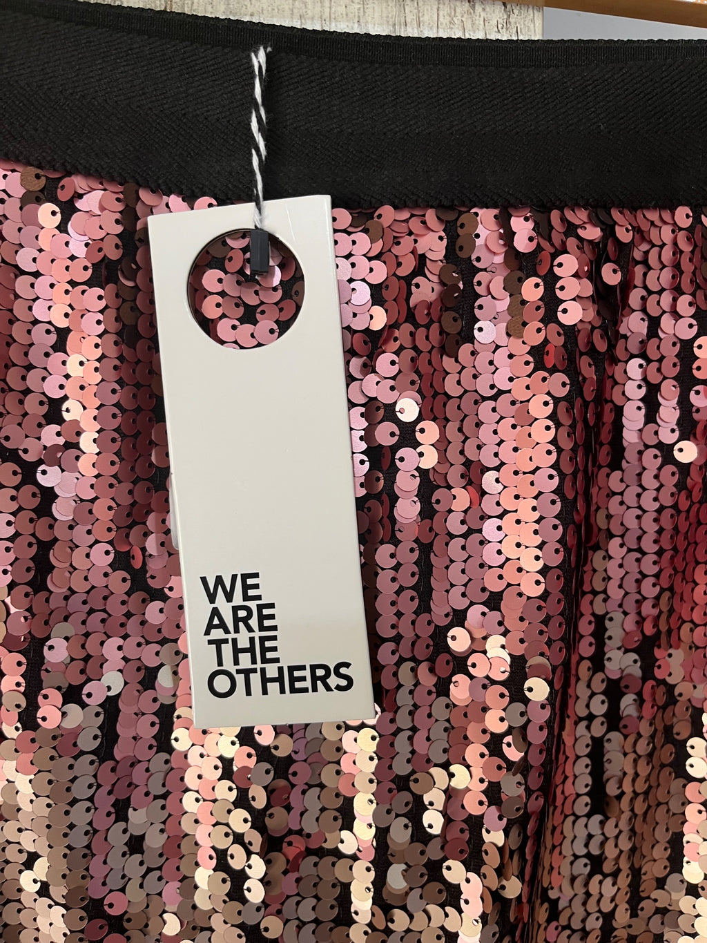 We Are The Others Skylar Sequin Ombre Midi Skirt New With Tags - Image 3