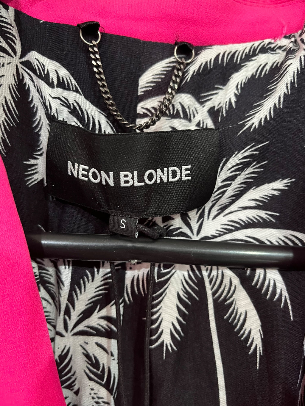 Neon Blonde She's Sharp Blazer Shocking Pink Size S - Image 3