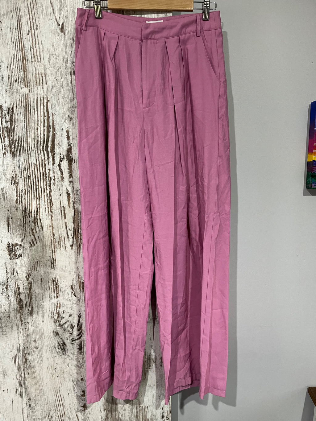 SNDYS.. The Label Pink Pleated Trousers Size 12 - Image 3