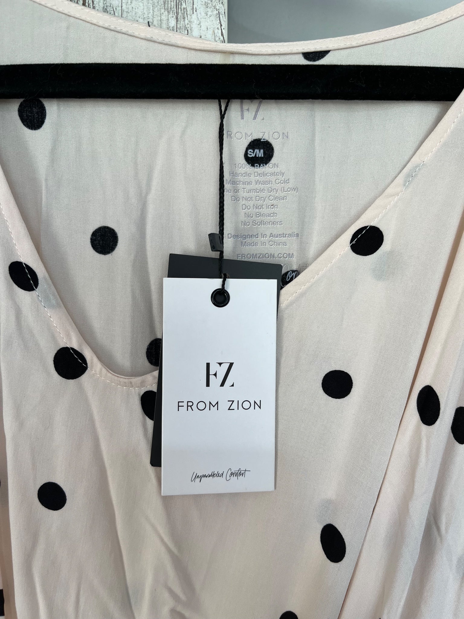 From Zion Holiday Kaftan Windborne Polka Dot Dress S/M - Image 3