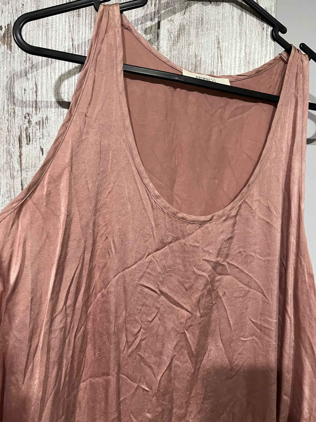 Primness 100% Silk Dusty Rose Tank Top - Image 3