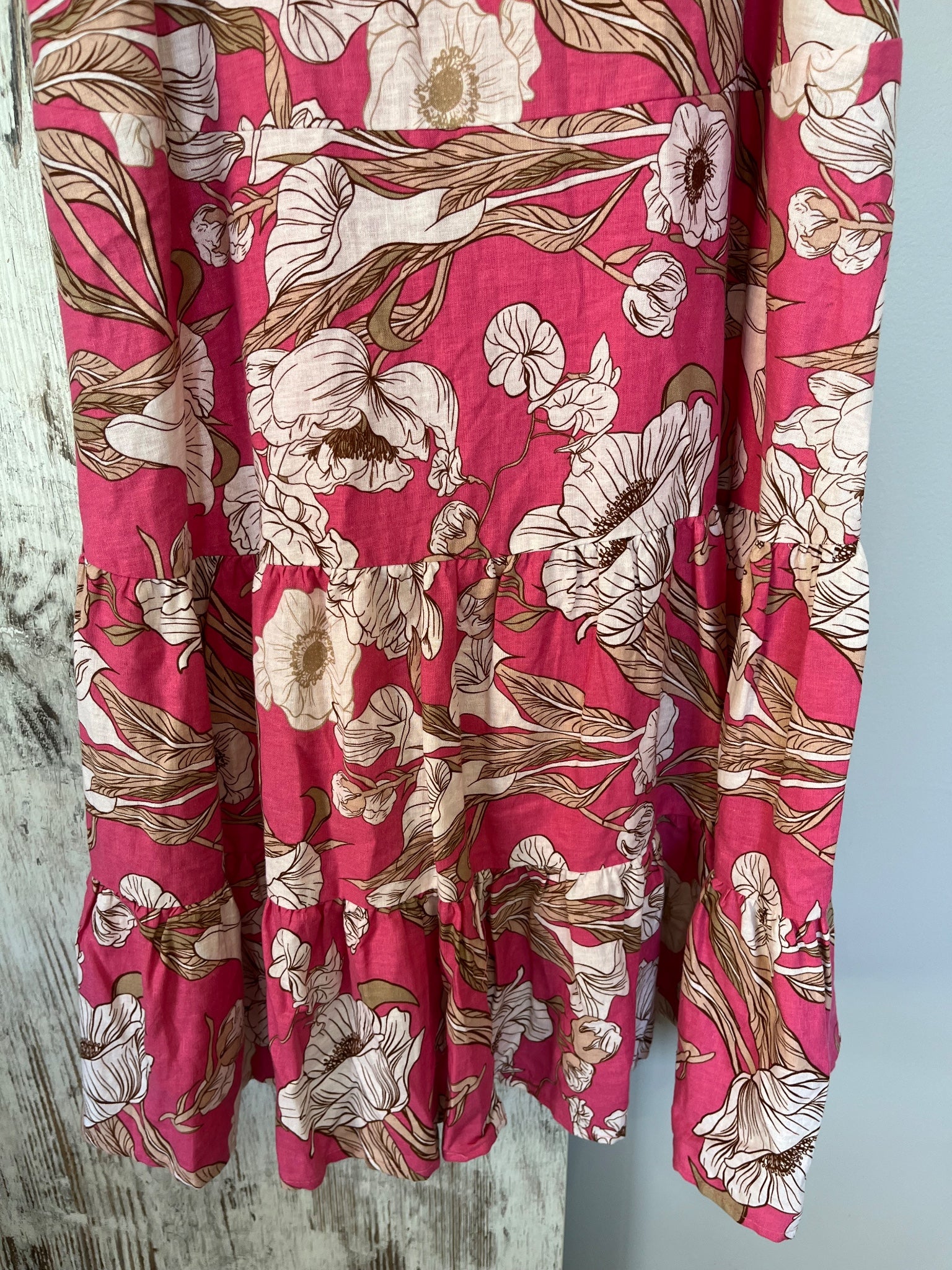 W.Lane Floral Sleeveless Tiered Midi Dress Pink Size 10 - Image 3