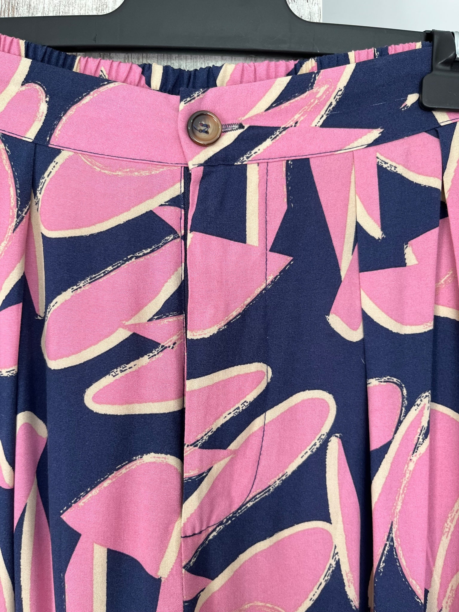 Fria Women's Navy And Pink Abstract Print Wide Leg Trousers Size 14 - Image 3