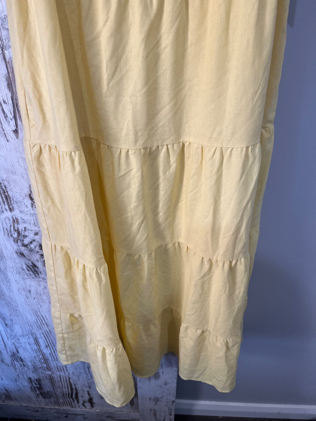 st.mrlo Byron Tiered Midi Dress Powder Yellow Size 10 - Image 3