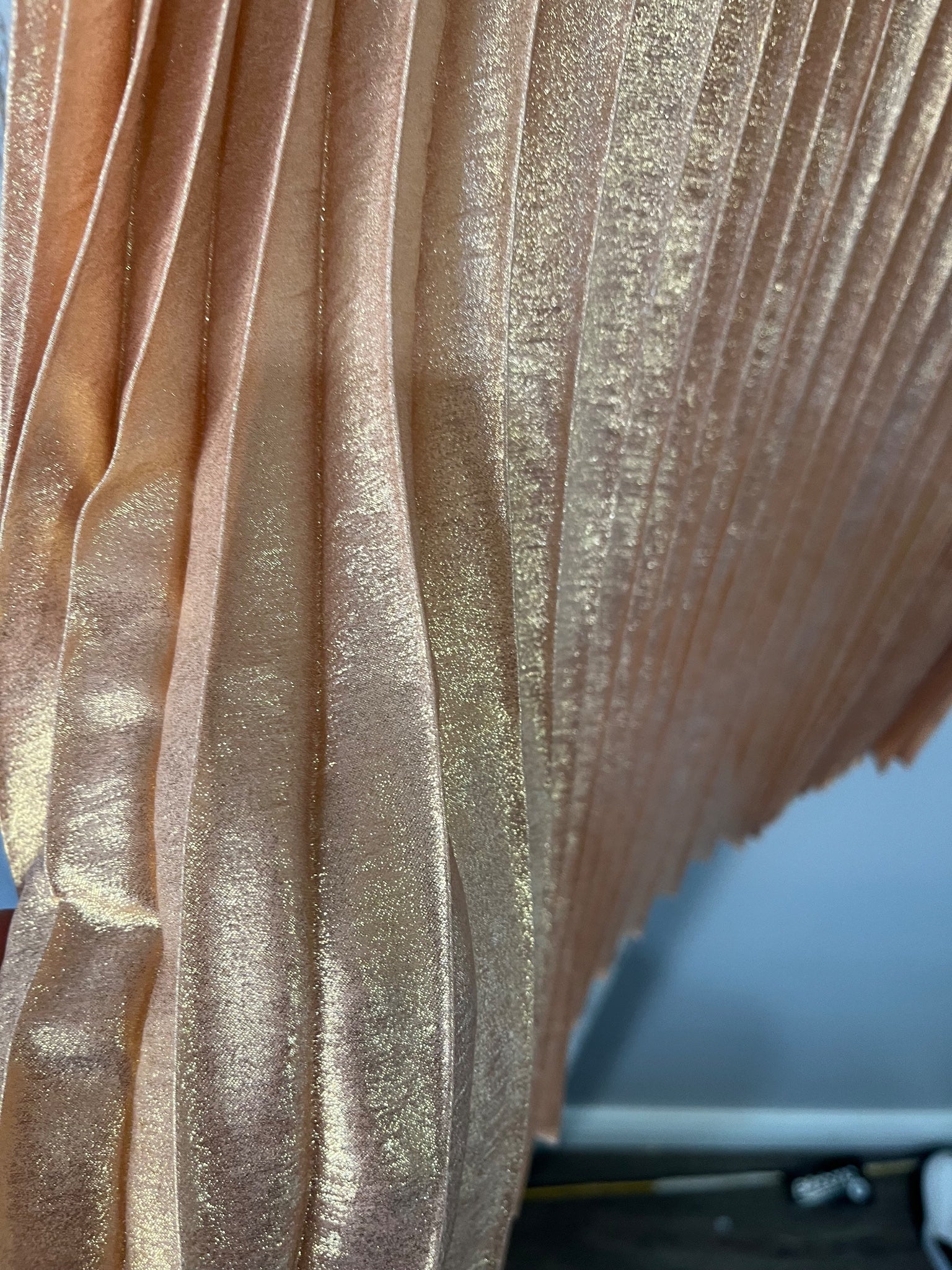 We Are The Others Lilian Metallic Pleated Midi Skirt Gold Size 2 - Image 3
