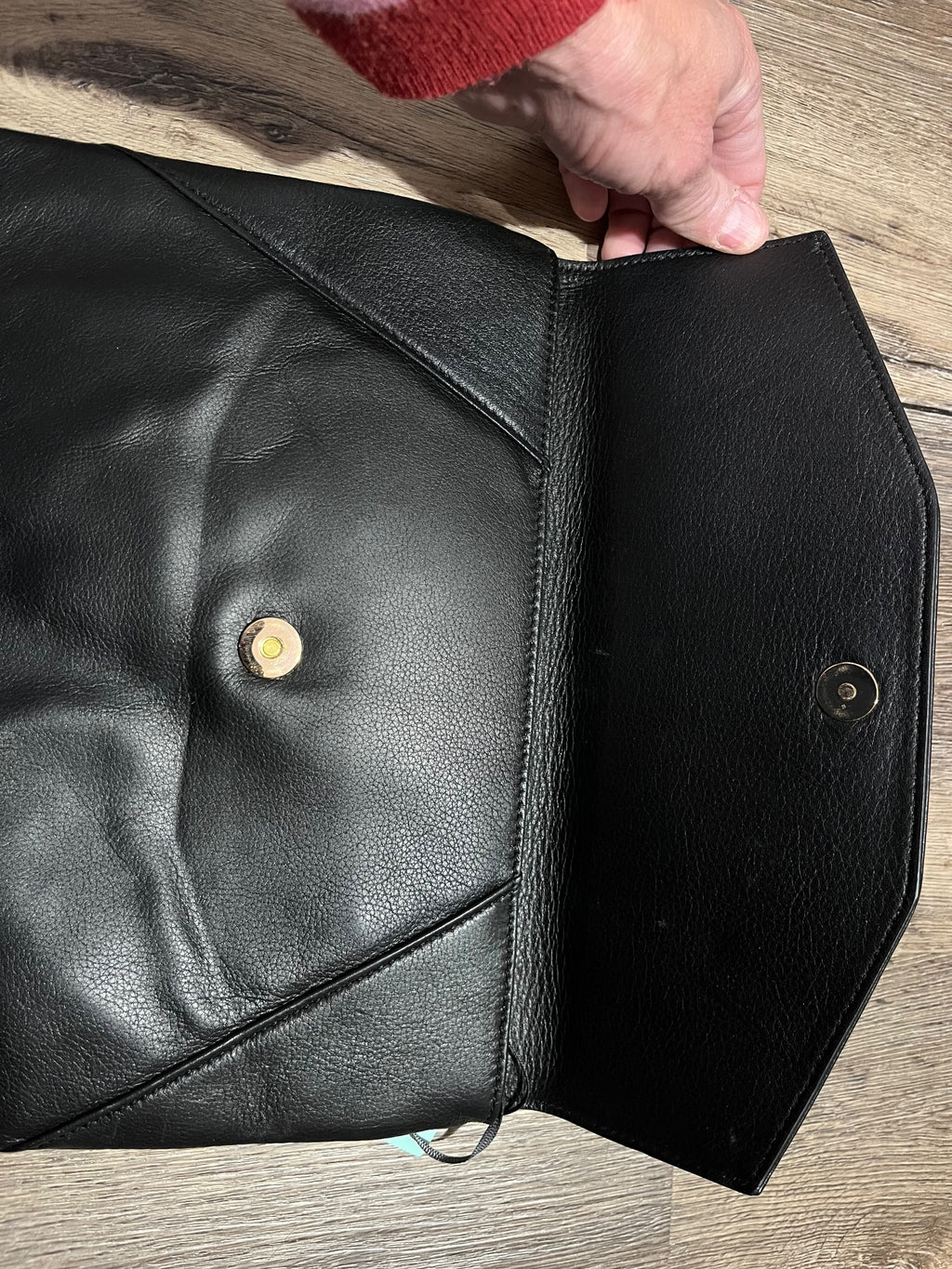 KOOKAÏ Black Trinidad Envelope Clutch Bag - Image 3