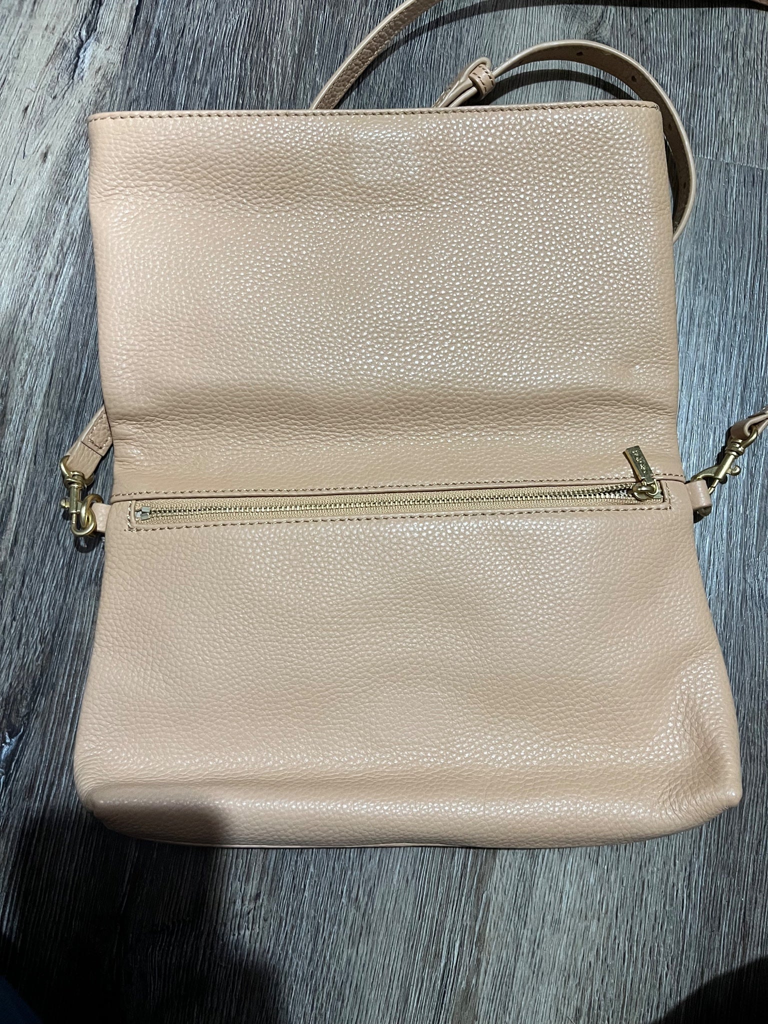 Oroton Pebbled Leather Crossbody Bag Beige - Image 3