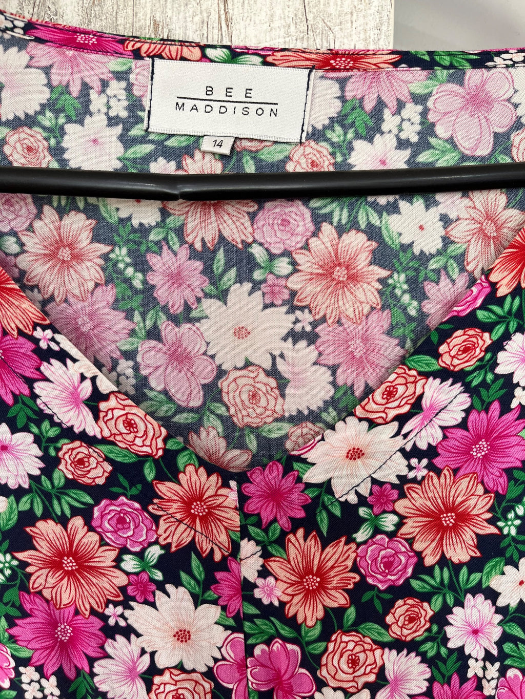 Bee Maddison Floral V-Neck Midi Dress - Image 3