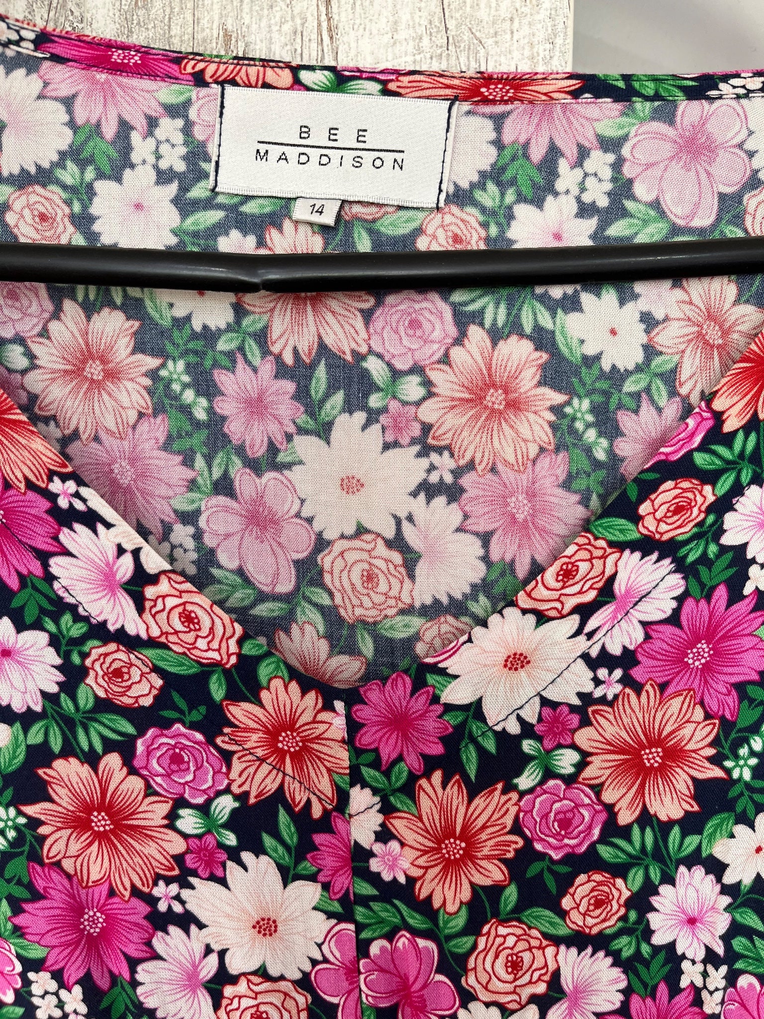 Bee Maddison Floral V-Neck Midi Dress - Image 3