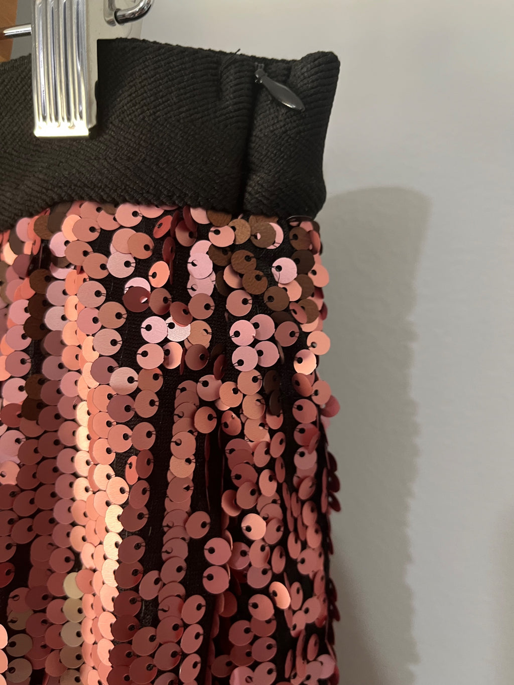 We Are The Others Skylar Sequin Ombre Midi Skirt New With Tags - Image 4