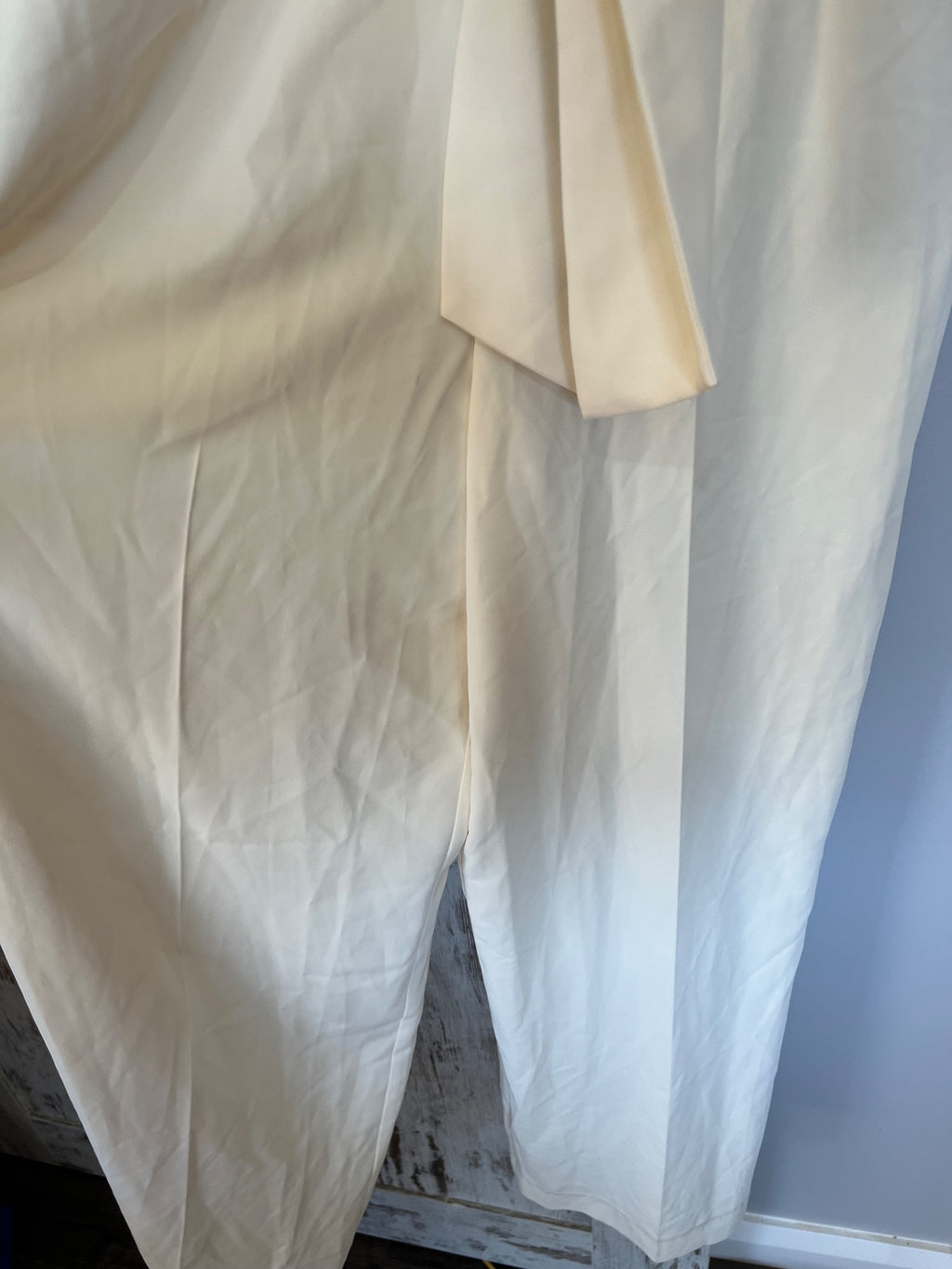 SÄVEL Cream Tie-Front Jumpsuit Size 10 - Image 4