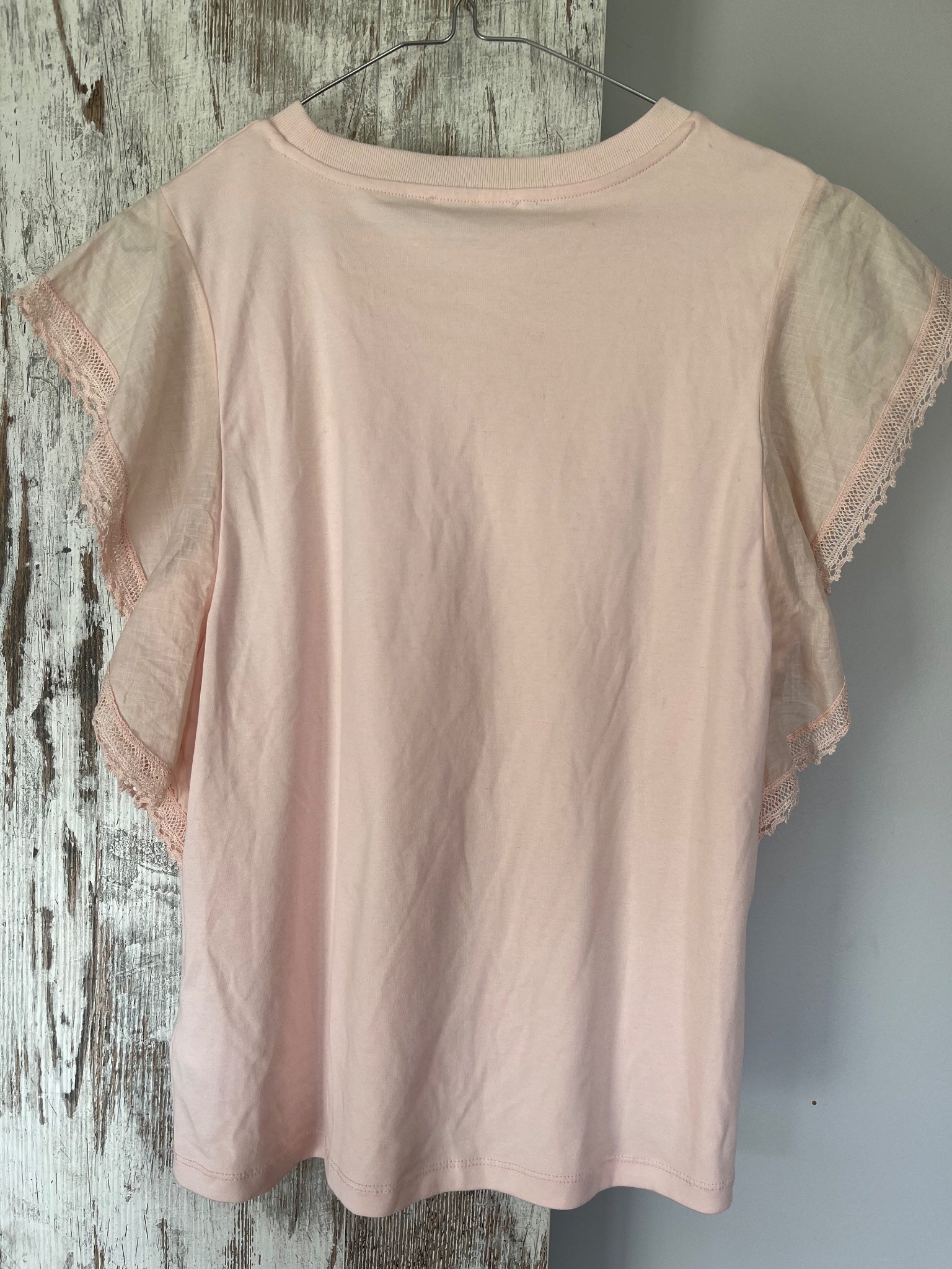 Witchery Pink Flutter Sleeve Lace Trim T-Shirt - Image 4