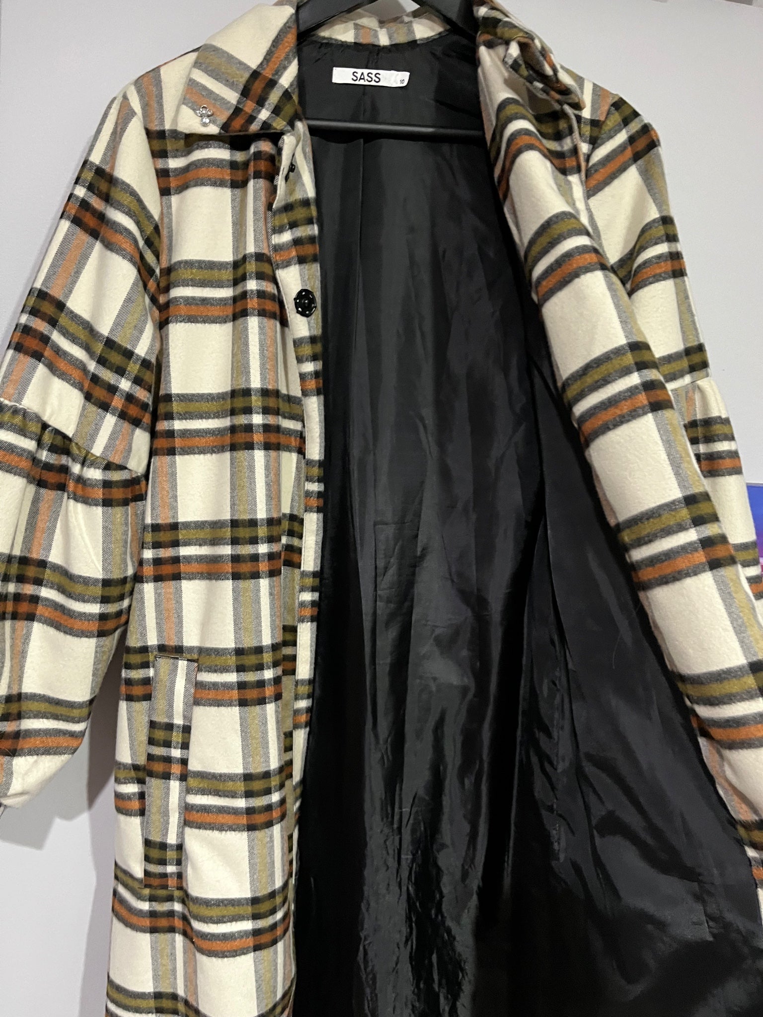 Sass Women's Plaid Longline Coat With Balloon Sleeves - Image 4
