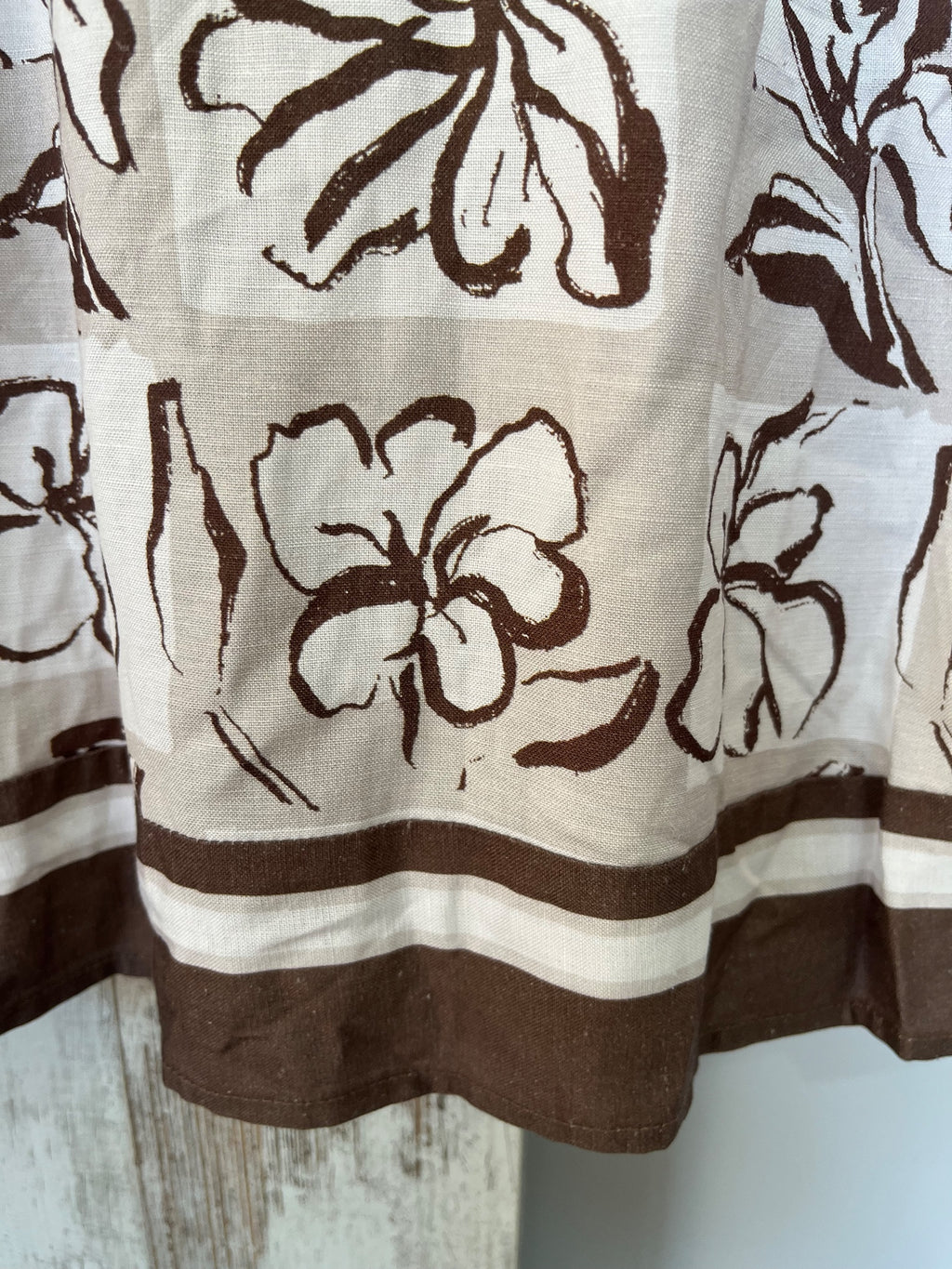 Gordon Smith Floral Print Button-Down Shirt Dress - Image 4