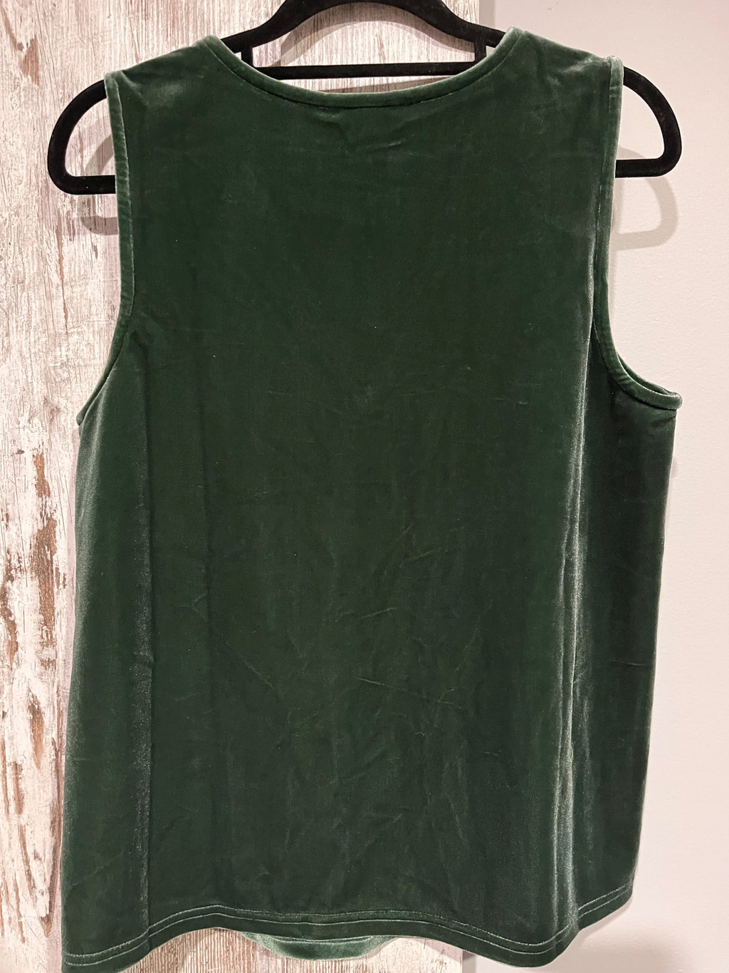 Calvin Klein Women's Dark Green Velvet V-Neck Sleeveless Tank Top New With Tags - Image 4