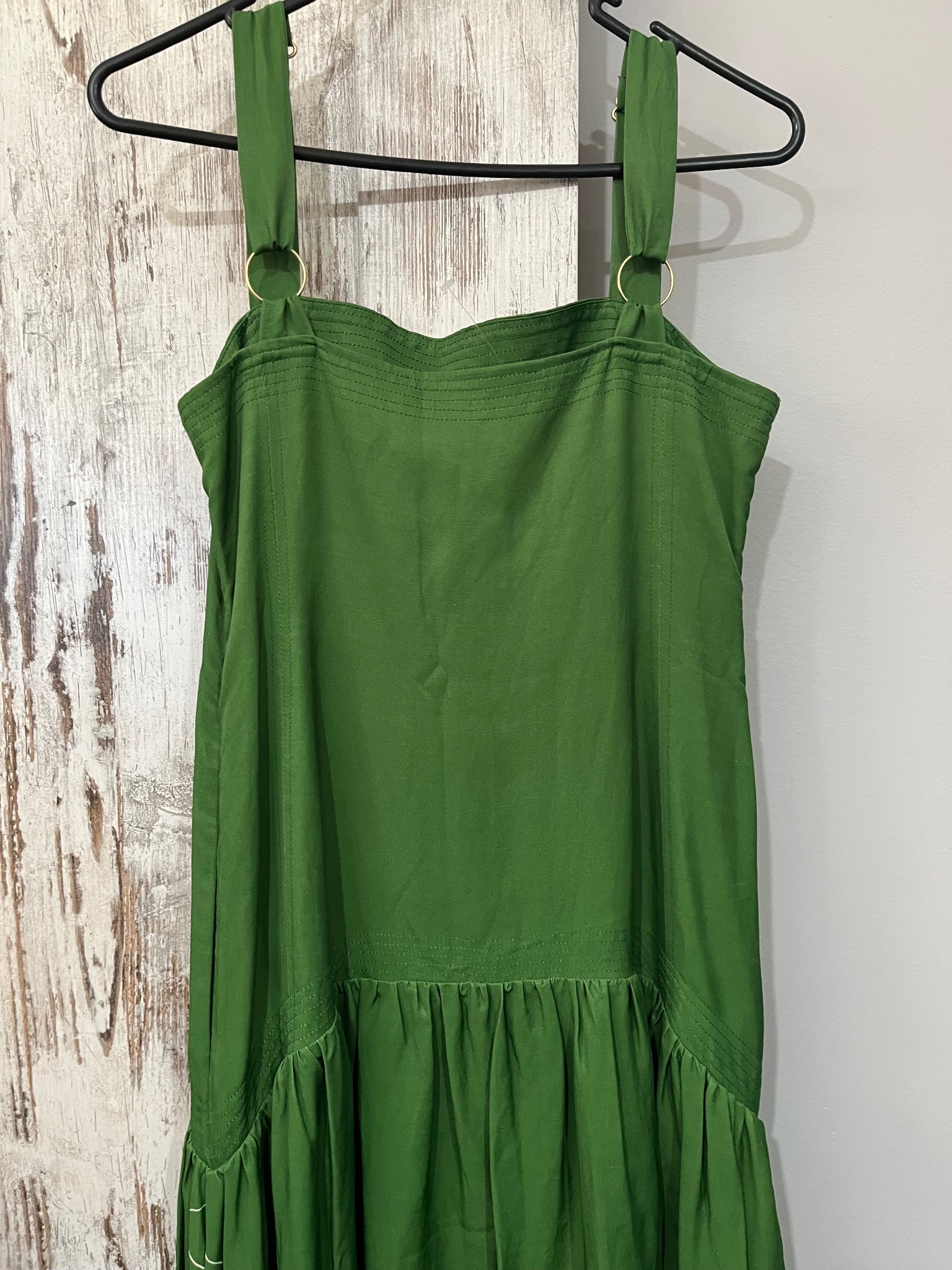La Maise Studio Green Floral Midi Sundress - Image 4