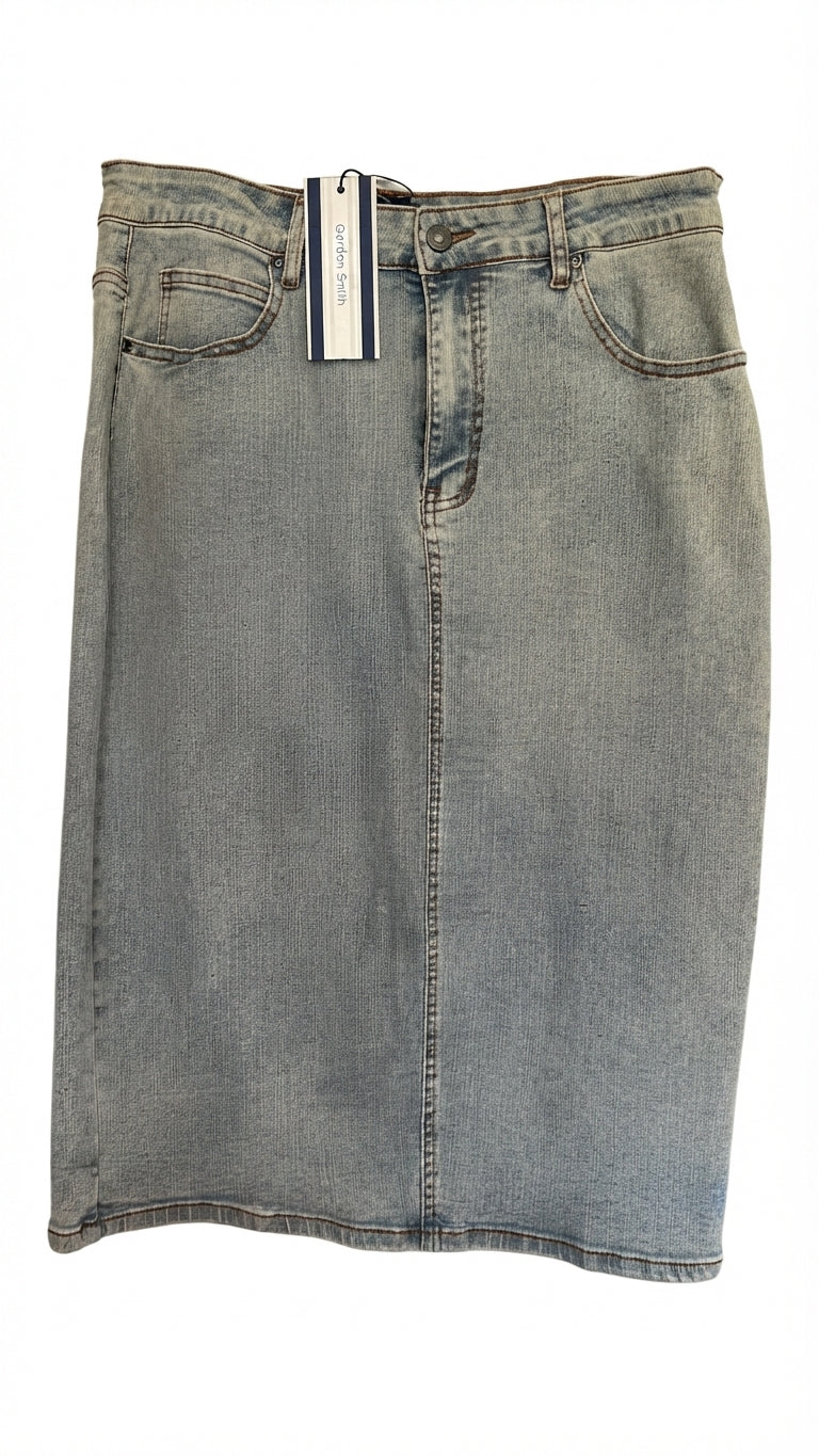 Gordon Smith Women's Light Wash Denim Skirt size 12 - Image 1