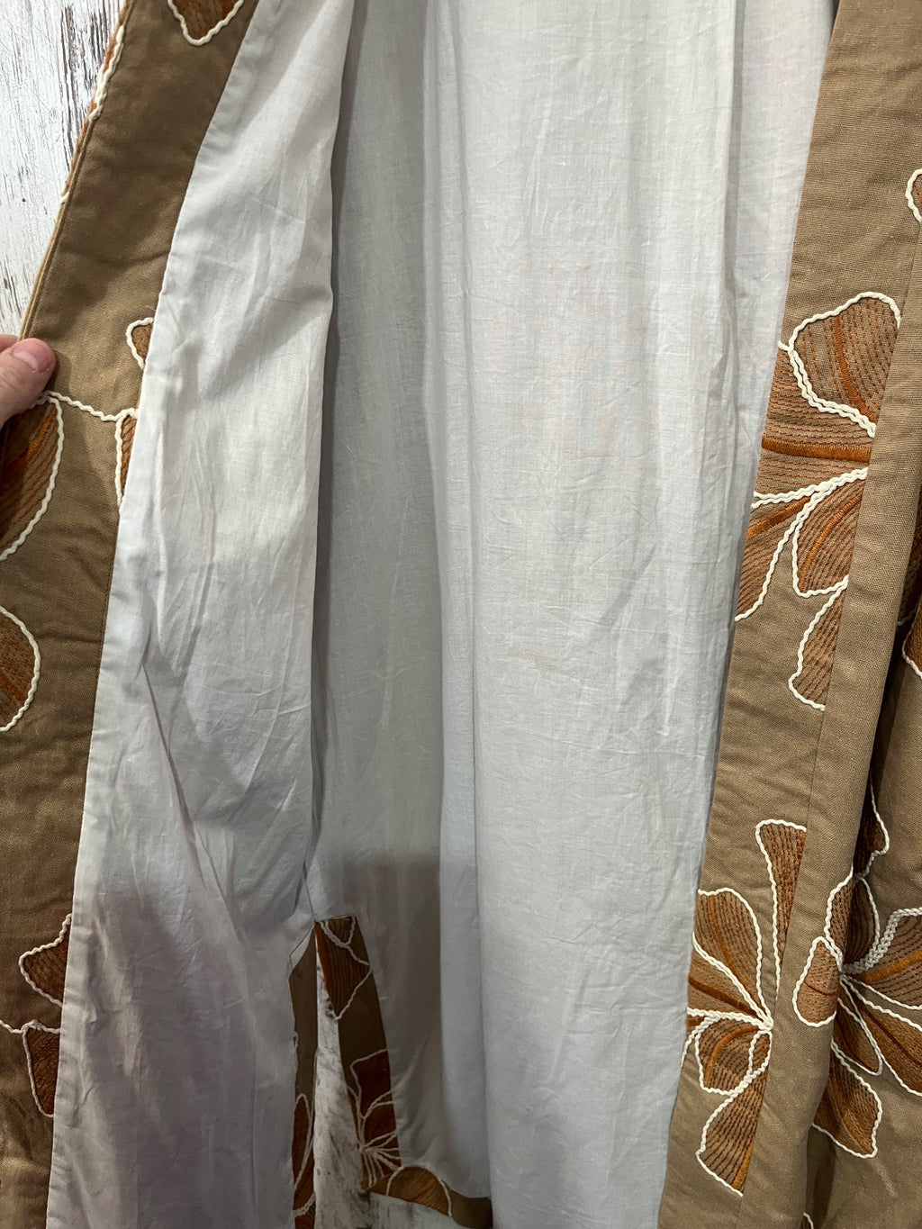 La Maise Tan Floral Embroidered Linen Blend Kimono Duster Cardigan - Image 4