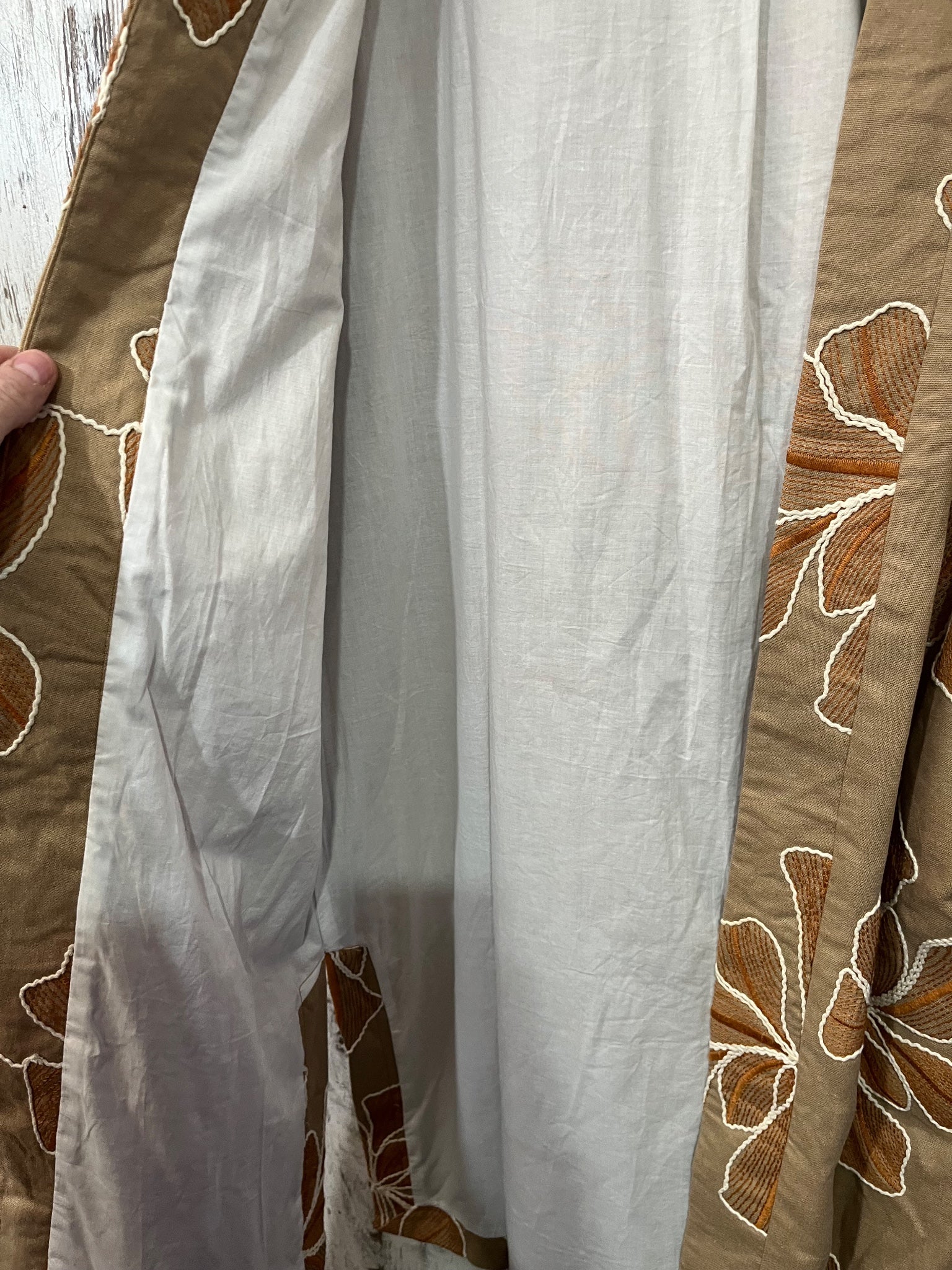 La Maise Tan Floral Embroidered Linen Blend Kimono Duster Cardigan - Image 4