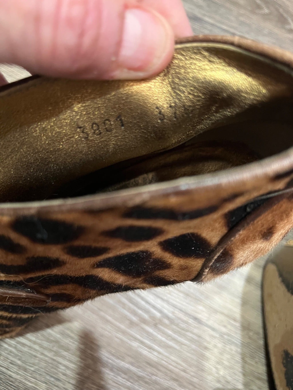 Dolce & Gabbana Leopard Print Calf Hair Ankle Boots - Image 4