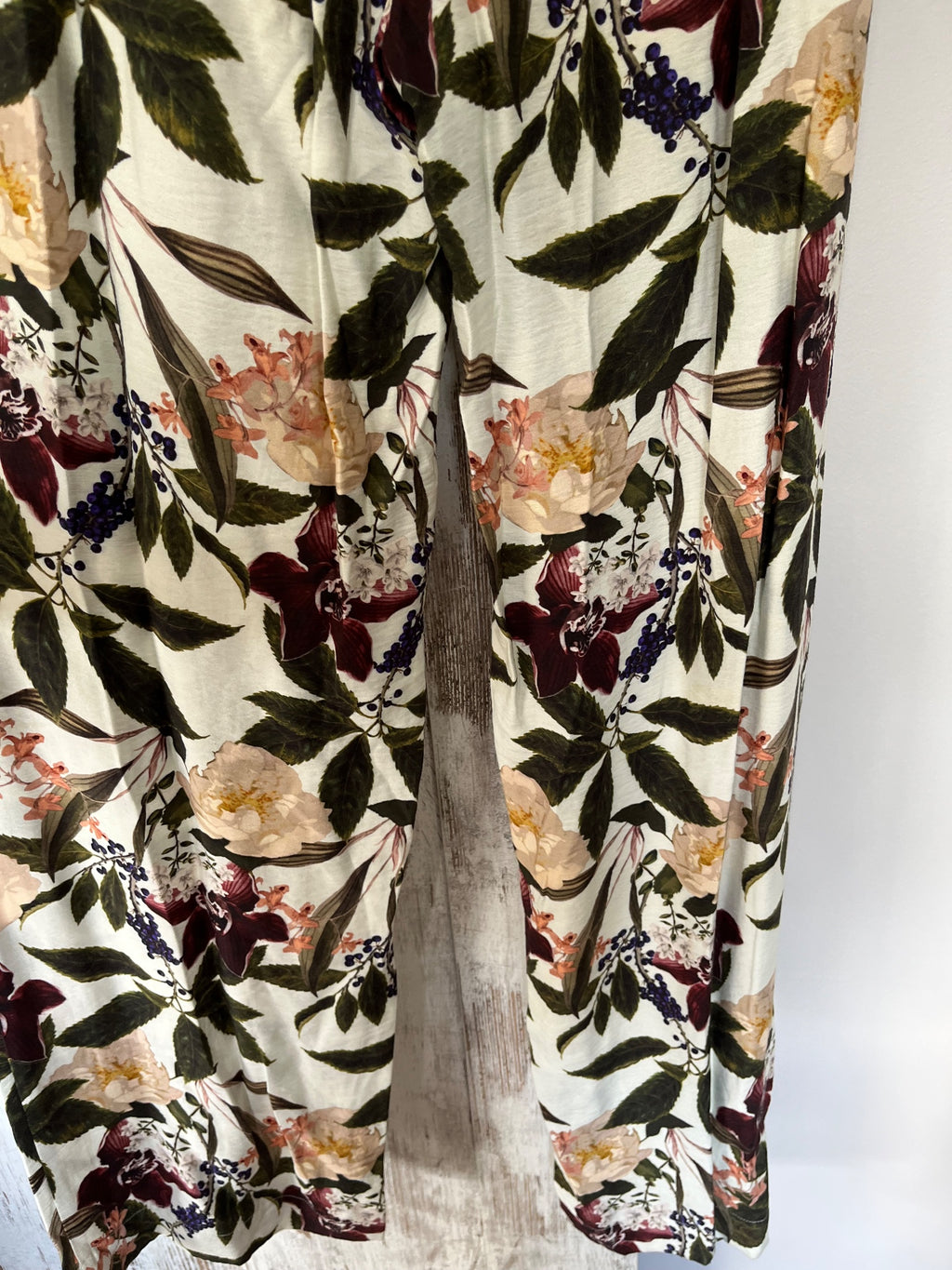 Women's SHEIKE Floral Print Wide Leg Tie-Waist Trousers - Image 5