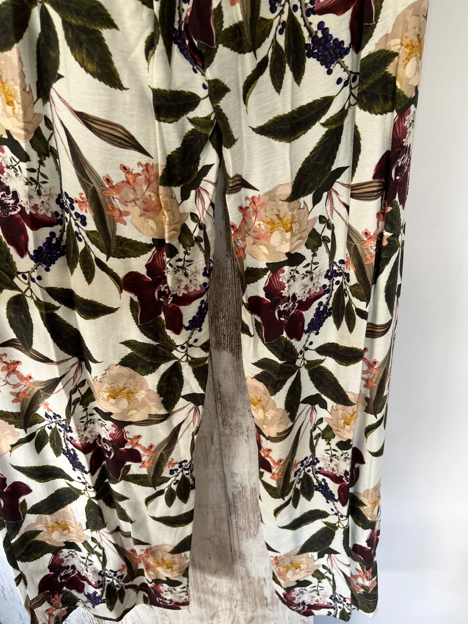 Women's SHEIKE Floral Print Wide Leg Tie-Waist Trousers - Image 5