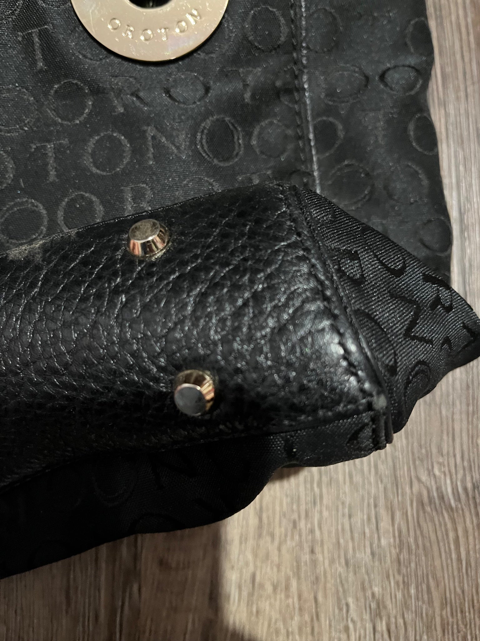 Oroton Signature Jacquard Black Tote Bag - Image 5
