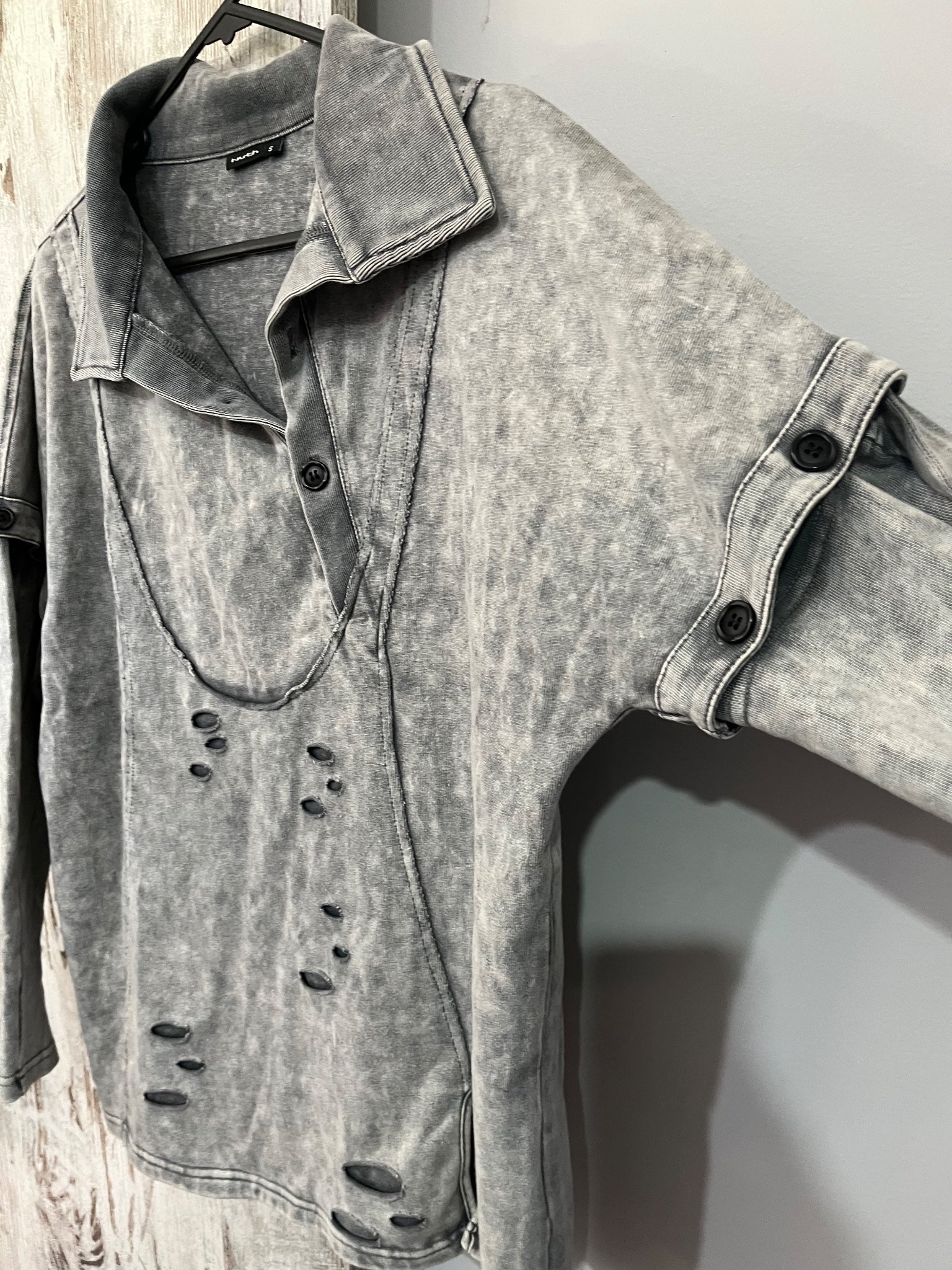 Nuth Distressed Acid Wash Asymmetrical Pullover Grey - Image 5