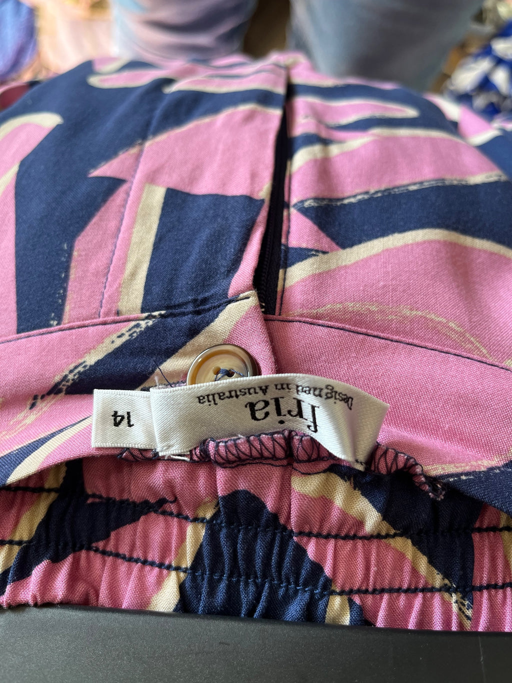 Fria Women's Navy And Pink Abstract Print Wide Leg Trousers Size 14 - Image 5