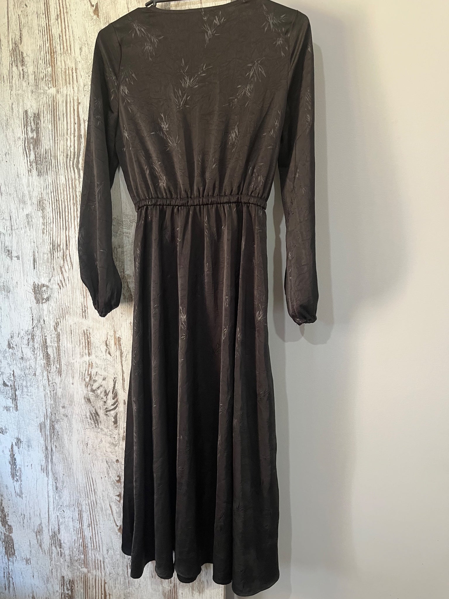 Talisman Black Floral Jacquard Long Sleeve Midi Dress - Image 6