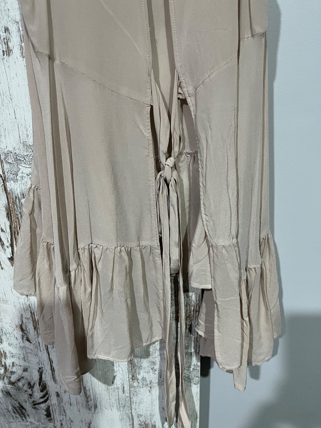 M.A. Dainty Silk Sleeveless Ruffle Hem Tunic Top Beige Size 8 - Image 6