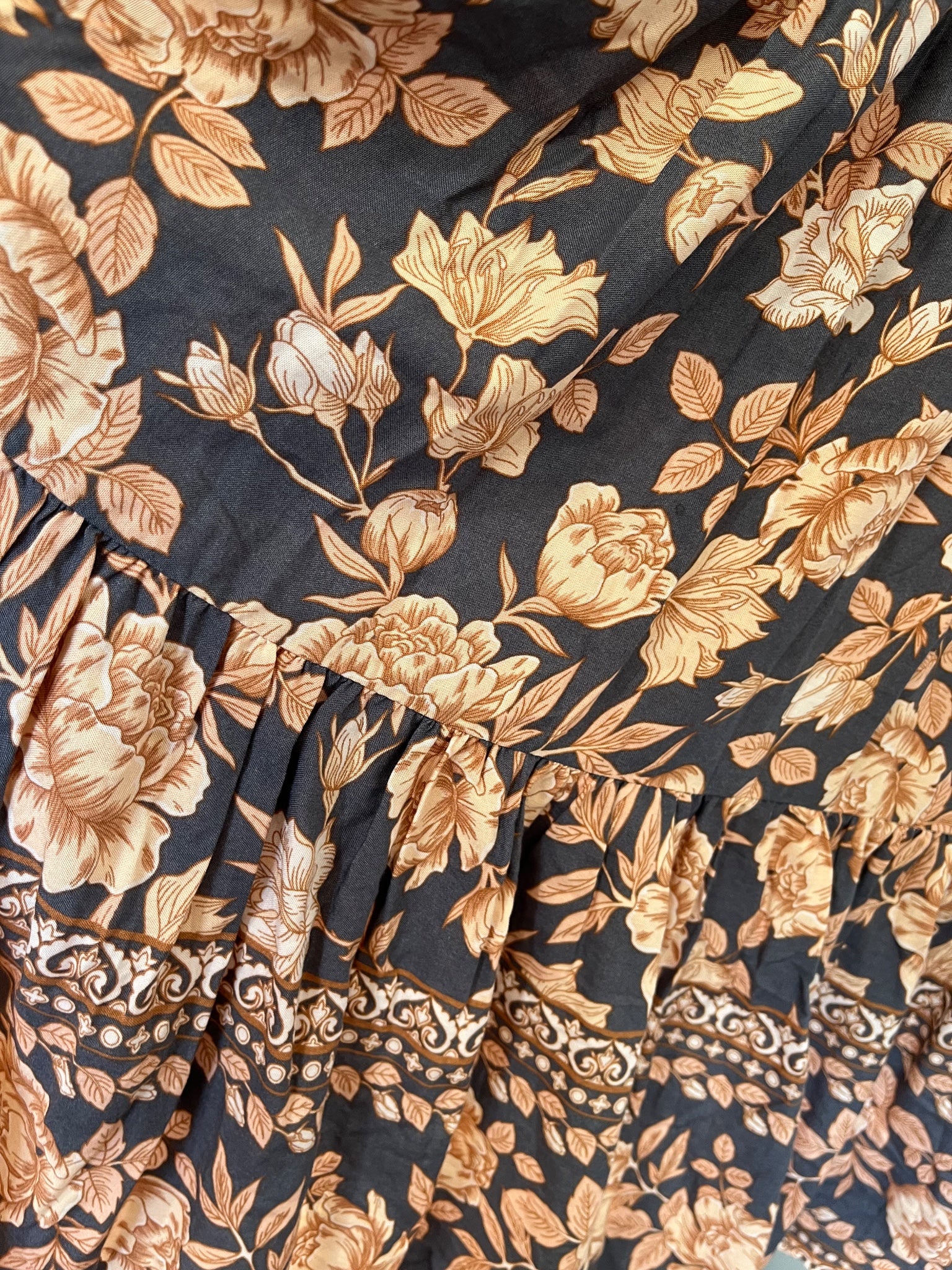 Iris Maxi Floral dress size 12 - Image 6